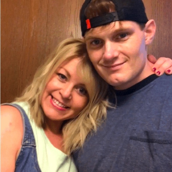 IM SELLING LIVE. 🚨💎🙏🛒🛍️🤑💵💰🪪💳❤️this to get notified when I go live! - Picture 6 of 11